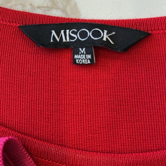 NWOT lot of 2 Misook sleeveless sweaters in red and pink - Picture 3 of 6